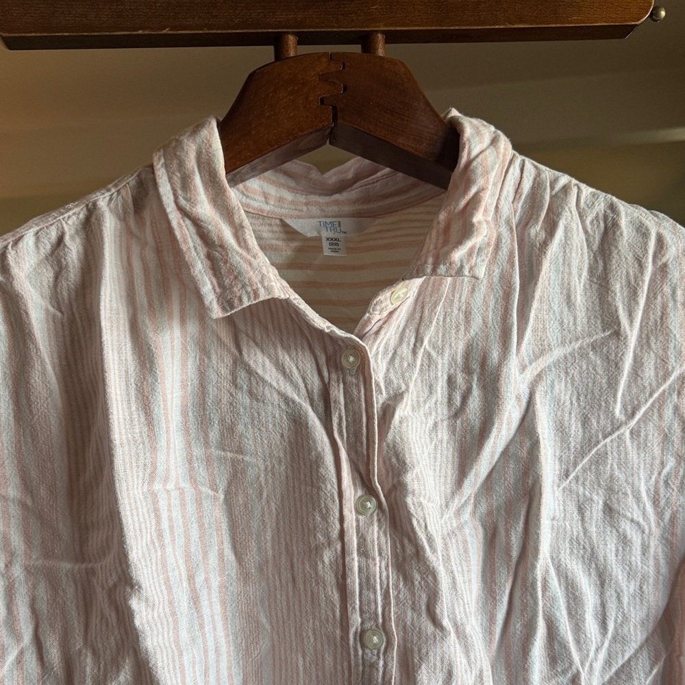 Women’s Pink Striped Shirt